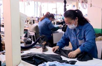 濰城區(qū) 打好政策“組合拳”，助推服飾外貿(mào)穩(wěn)步前行